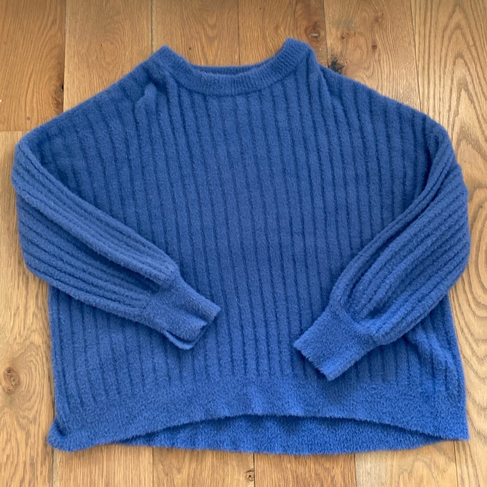 Aerie sweater